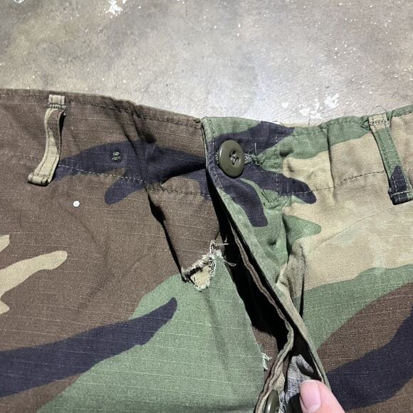 Vintage 80s US Army Camo Grunge Cargo Pants 32x32 - Picture 4 of 7